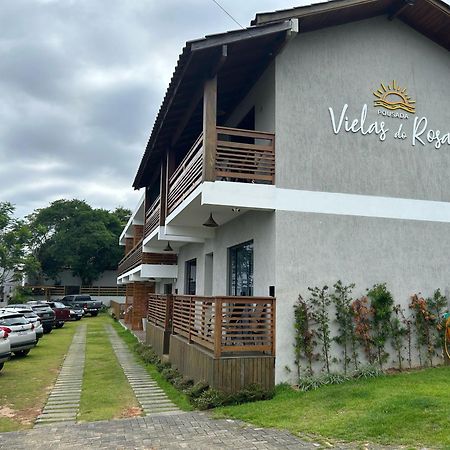 Pousada Vielas Do Rosa - Centrinho Da Praia Do Rosa Ngoại thất bức ảnh